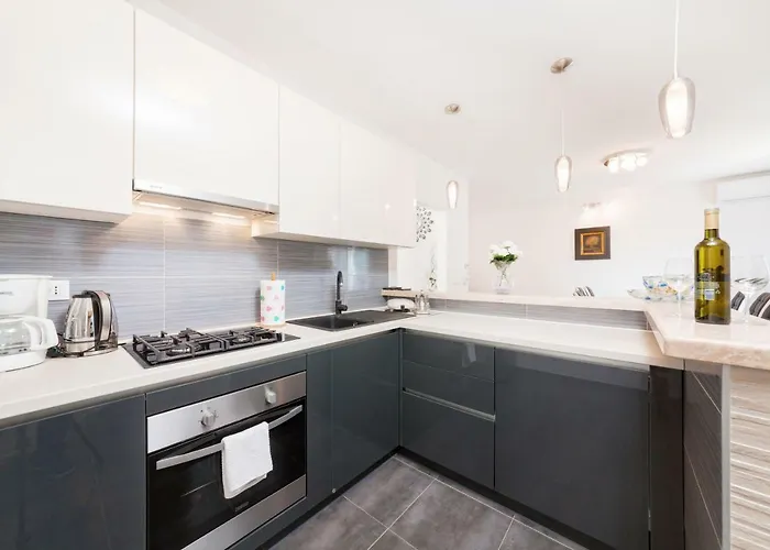 别墅 Petra, Kaštelir